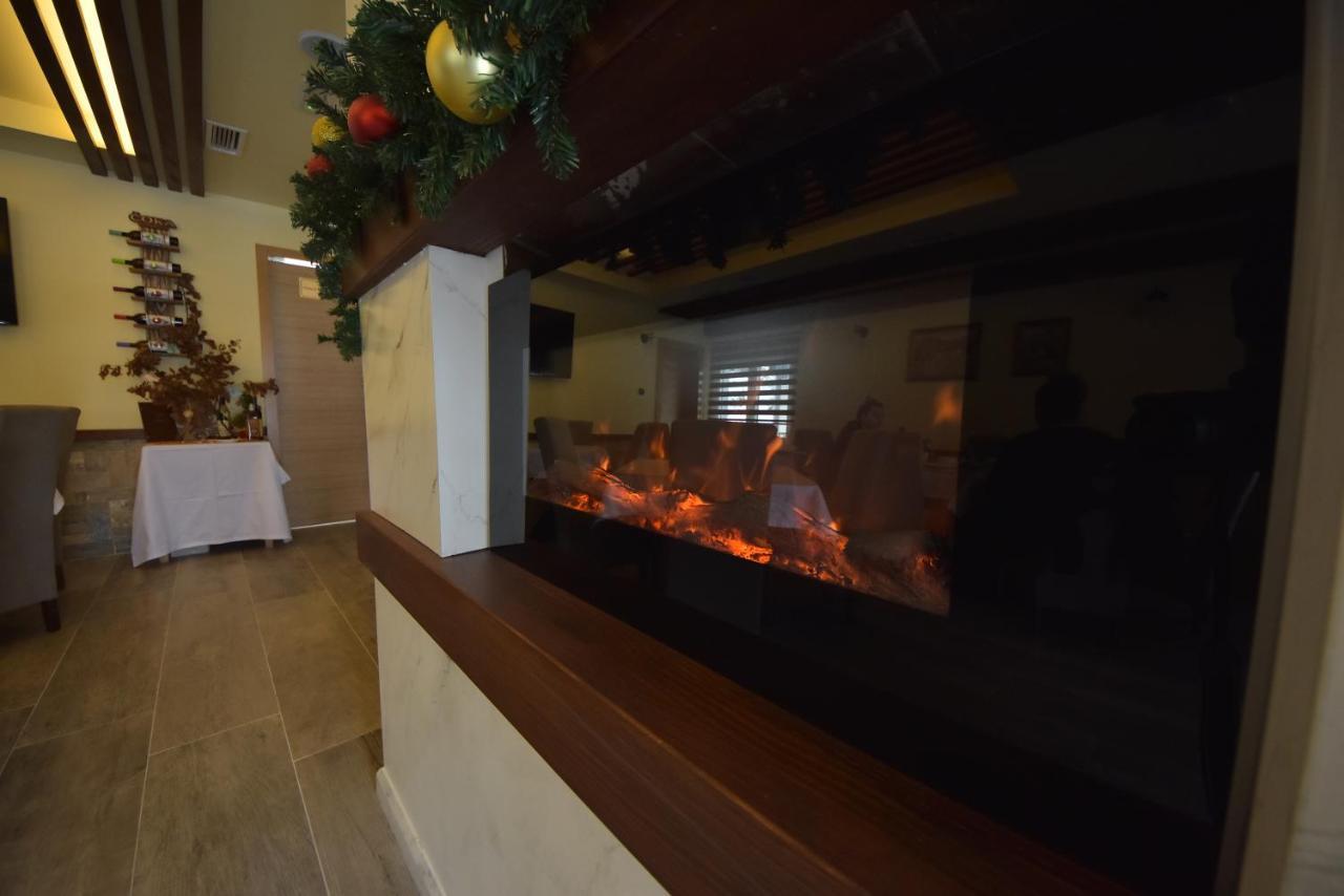 Hotel Luznjanin Restoran I Sobe Josanicka Banja Esterno foto